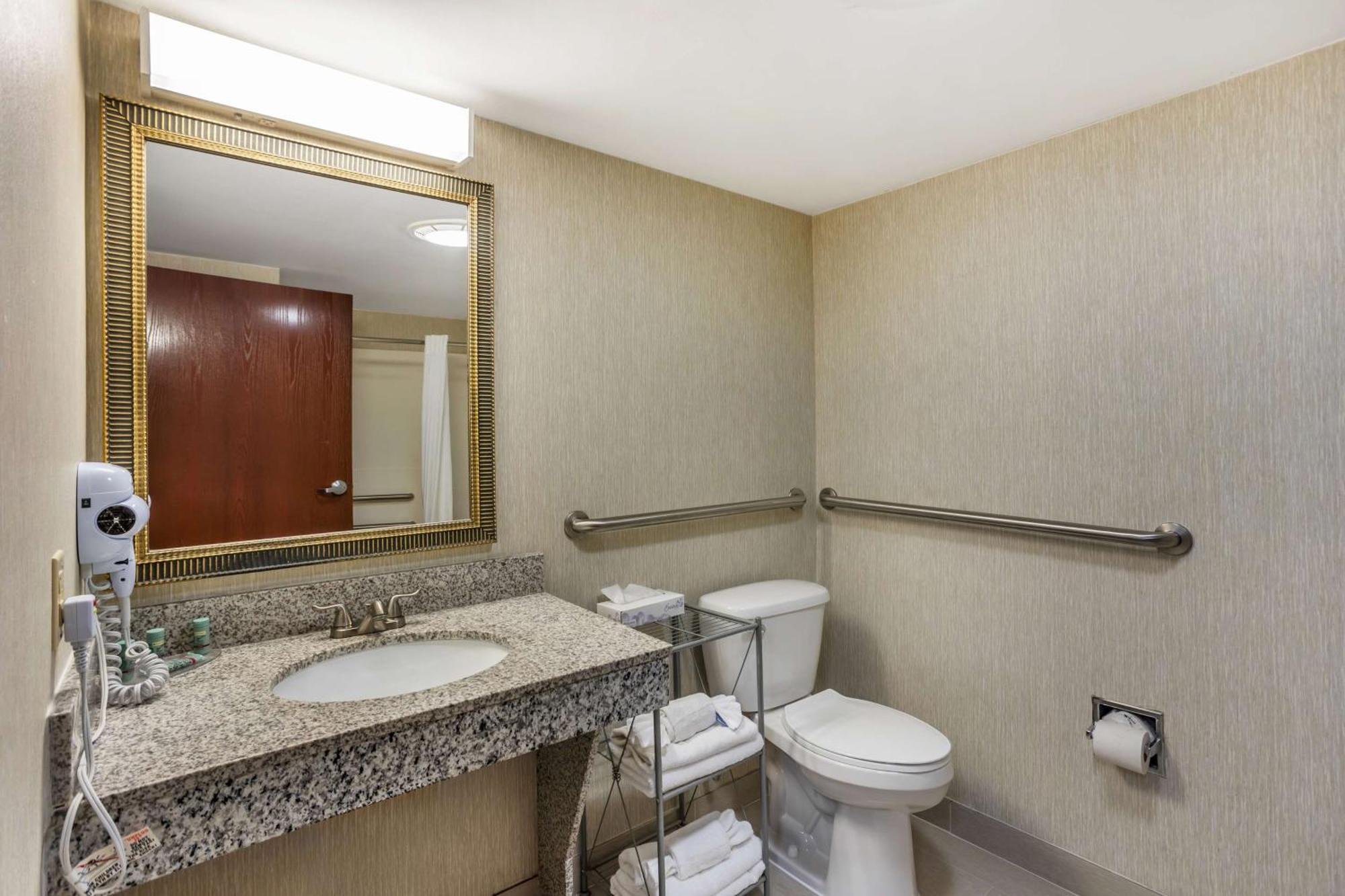 Best Western Danville Inn Ngoại thất bức ảnh